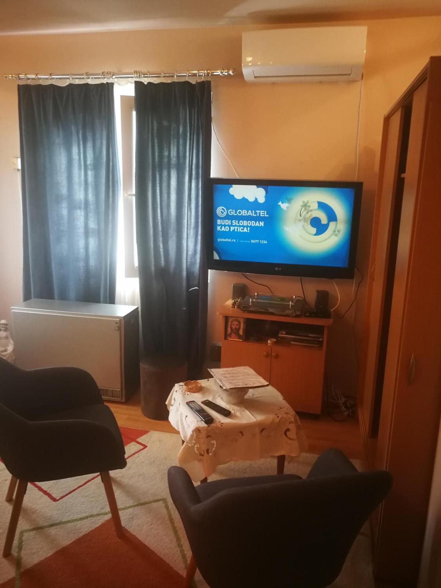 Apartmani Capi ゴルバッツ 部屋 写真