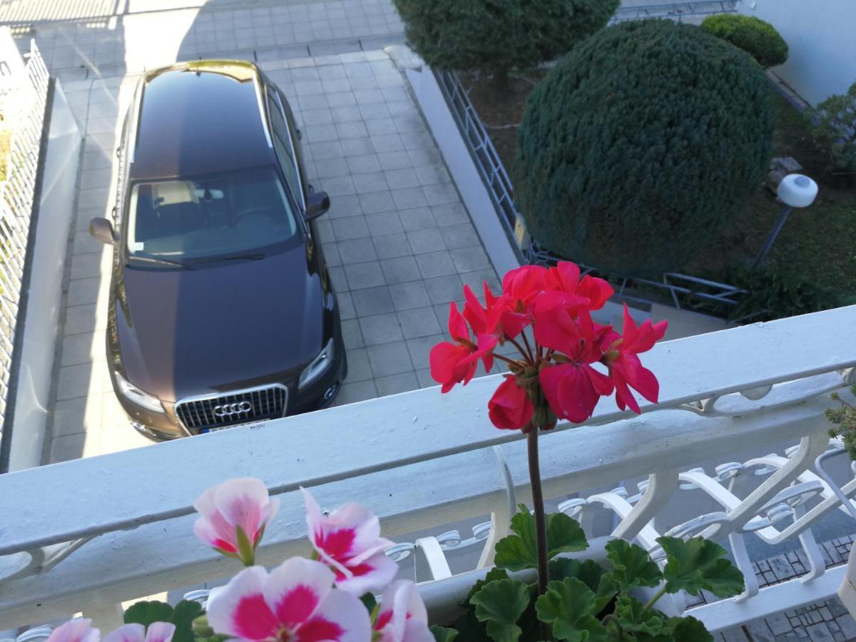 Apartmani Capi ゴルバッツ エクステリア 写真